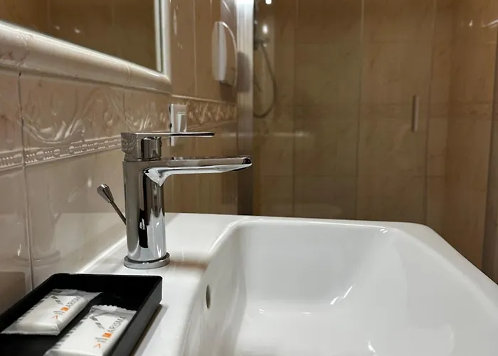 Ξενοδοχείο Pfa 3*